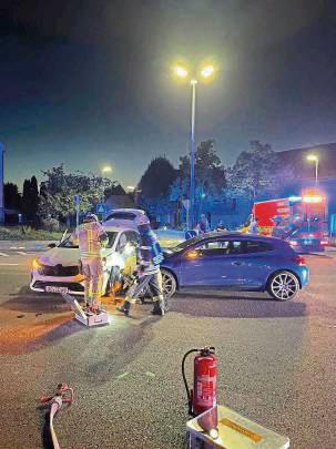 Zum einem Verkehrsunfall ist die Feuerwehr nach Benninghausen alarmiert worden. Foto: Feuerwehr