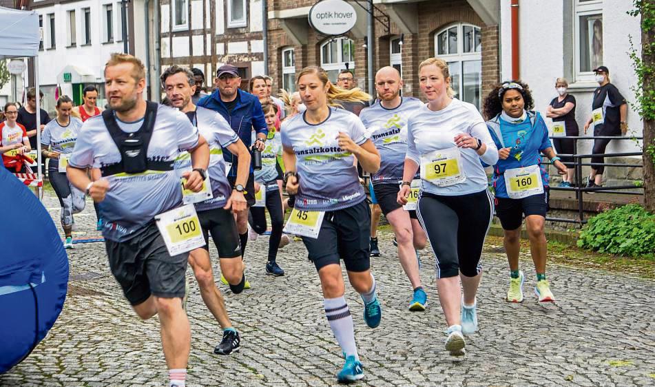 Im Rahmen des Klingenthal-Salzkotten-Marathons finden am 2. Juni auch die Deutschen Hochschulmeisterschaften der Uni Paderborn statt.