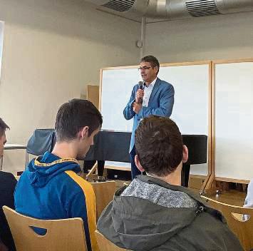 Einblicke in die Europäische Union gab’s vom Abgeordneten Dr. Peter Liese.