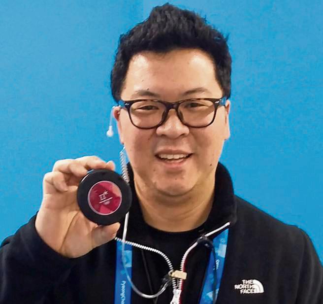 Martin Hyun hat als Eishockeyspieler und als Autor Karriere gemacht. Am 25. September liest er in Erwitte. Foto: dpa