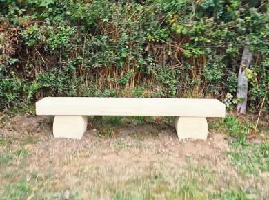 Eine Ruhebank des SGV Kallenhardt ist geklaut worden.