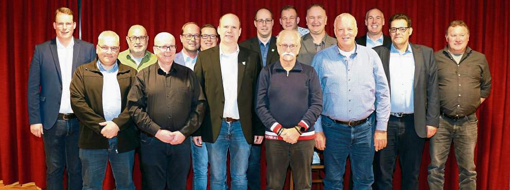 Der Vorstand der Bürgerschützen ist erleichtert, dass das fünfstellige Defizit in ein dreistelliges verwandelt werden konnte. Foto: Marcus Kloer