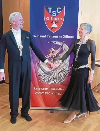 Doris Büker und Paul Ladinski vom TSC Castell belegten in Gifhorn Platz vier.