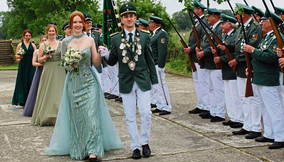 Das amtierende Königspaar Jan Hense und Melina Antusch. Fotos: S. Dietz