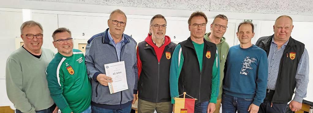 Die Cappeler Sportschützen setzten sich beim Pokalschießen in Deiringsen sehr gut in Szene.