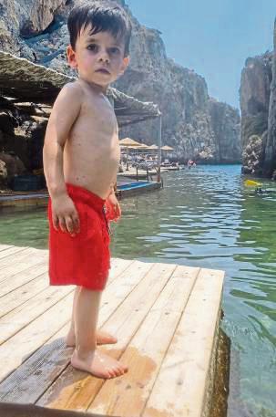 Lian (4) war mit seiner Mutter und seinem Opa auf Kreta.