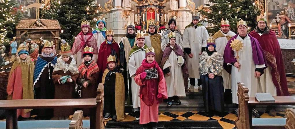 In Altengeseke darf jeder Sternsinger werden – das Alter ist egal.