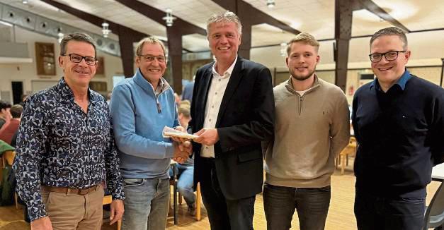 580 Euro gab’s für die Kriegsgräberfürsorge.