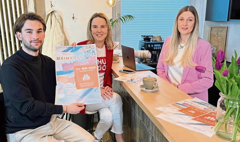 Stecken mitten in den Vorbereitungen für Mai-Markt Nummer 3 (v. l.): Oguzhan Ulucay, Anke Hammerström und Eva Henke.