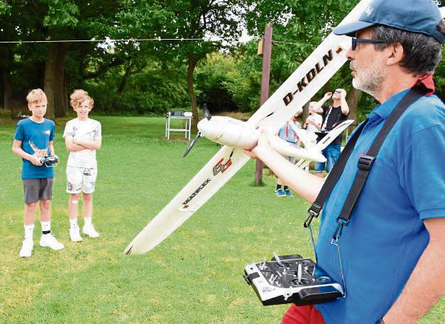 Ein Ferienspaß-Klassiker: Kleine Piloten können sich auch dieses Mal beim Modellfliegen ausprobieren. Archivfoto: Giannakis