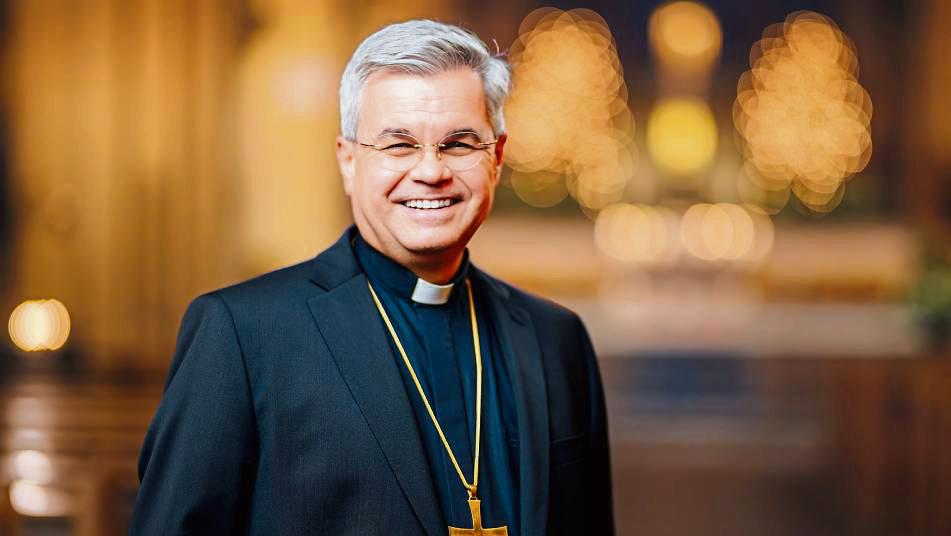 Erzbischof Dr. Udo Markus Bentz sieht in Leo XIV. mehr als einen Kirchenführer: einen Friedensstifter mit göttlichem Auftrag.