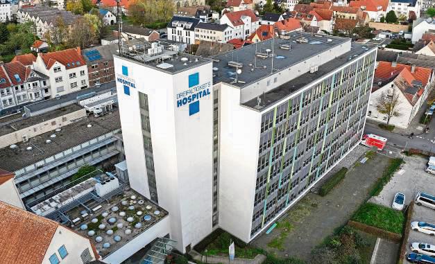 Die Stadt lässt das Dreifaltigkeits-Hospital nicht im Stich: Einstimmig segnete der Rat am Mittwochabend die Verlängerung der Bürgschaft ab. Foto: Eickhoff