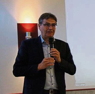 Dr. Peter Liese war in Dedinghausen. Foto: Löseke