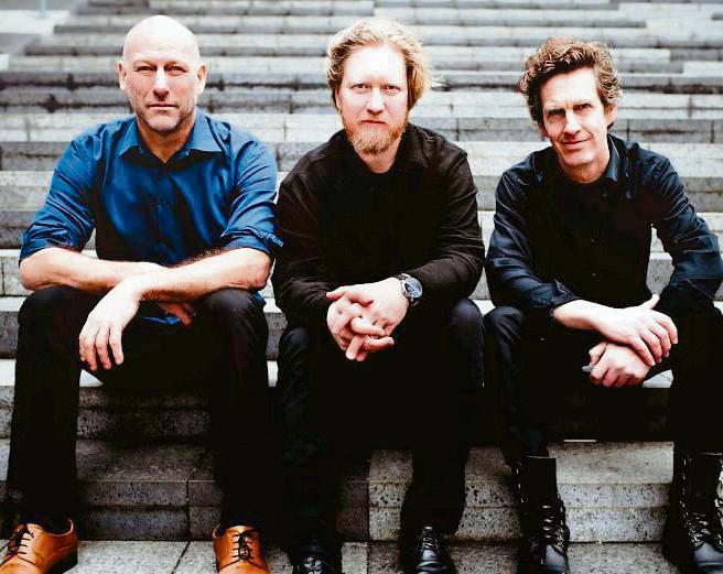 Das Helge Lien Trio aus Norwegen verbindet klassische Jazztraditionen mit avantgardistischer Improvisation.