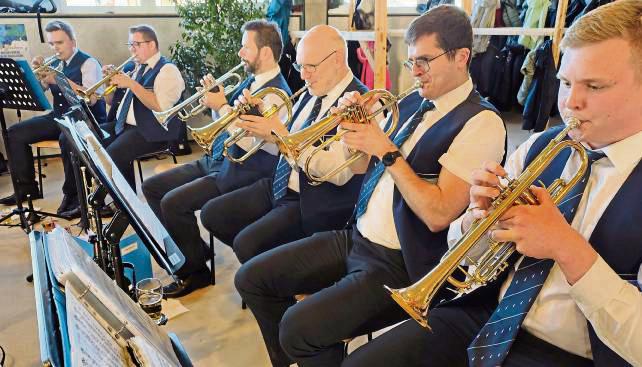 Auch die Musik kam zum 20. Geburtstag des Musikvereins Kneblinghausen natürlich nicht zu kurz. Foto: Thomas