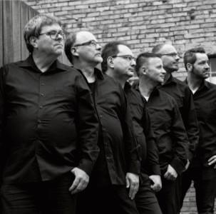 Die Westwood Singers aus Westenholz geben A-capella-Songs zum Besten.