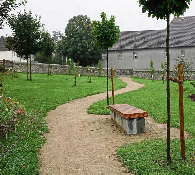 Gewinner des letzten Heimatpreises: der lebendig und nachhaltig gestaltete Dorfpark in Menzel. Foto: Kloer