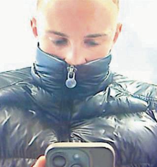 Wer kennt diesen Mann? Hinweise an die Polizei unter Telefon 91000.