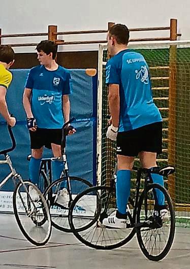 Das SCL-Duo Emil Krüger und Erik Wessel fiebert nun den Qualispielen für die deutsche Radball-Meisterschaft entgegen.