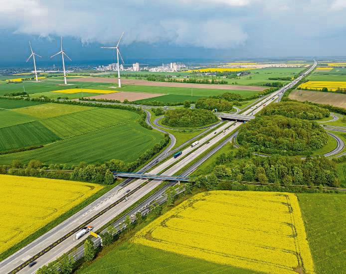 Der Kreis Soest hat in Sachen Infrastruktur viel zu bieten, bringt die PS aber zu schlecht auf die Straße. Foto: Eickhoff