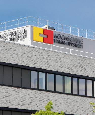 Auch Studenten an der HSHL können am Campus Lippstadt auf Stipendien der BWT hoffen.