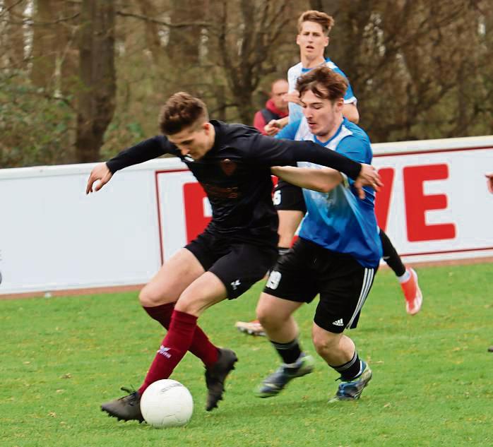 Alles abverlangen wollen die Viktorianer (in Schwarz) dem Spitzenreiter SC Internazionale. Foto: Feichtinger