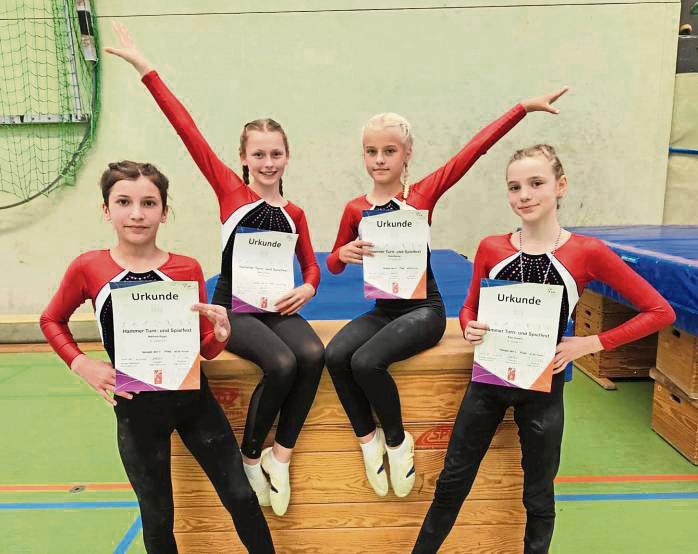 Einen gelungenen Einstand in der C-Klasse feierten (v.l.) Martina Rizzo, Milana Heinz, Kate Becker und Edda Coralic vom SC Lippstadt.