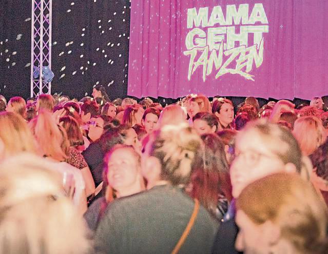 „Mama geht Tanzen“ heißt es am 22. März im Apollo. Mit dabei sind auch die Gründerinnen Anna und Andrea.