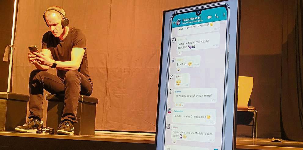 Das Stück „Lisas Welt 24/7“ förderte Empathie für betroffene Jugendliche.
