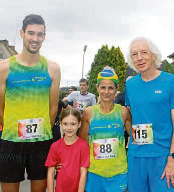 Nicht aufzuhalten waren die Rüthener Läufer (v.l.) Tobias Herrmann, Annika Braun, Luciene Cramer und Johannes Becker bei der Sauerland-Lauf-Cup-Serie.