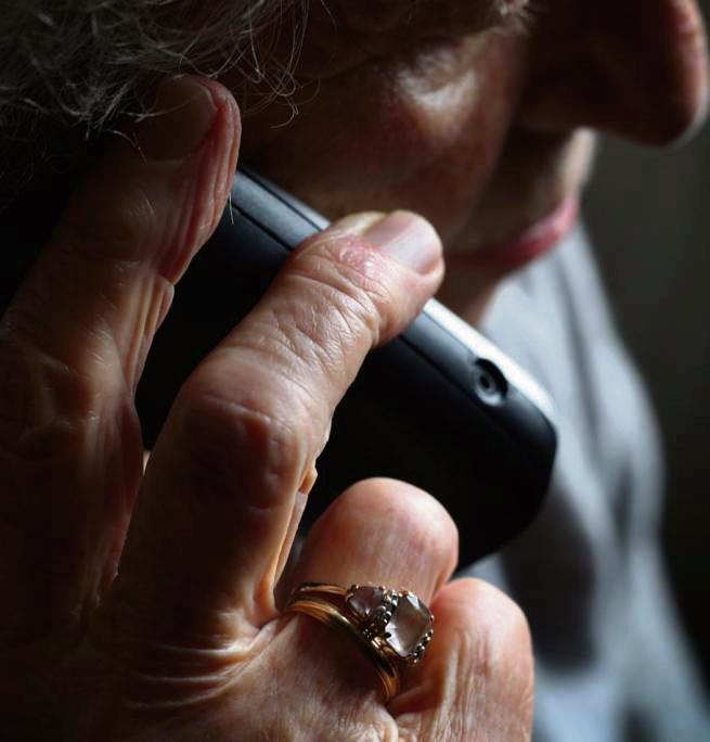 Am Dienstag meldeten sich mehrere Bürger aus Lippstadt bei der Polizei. Sie hatten Anrufe von angeblichen Bankmitarbeitern erhalten. Foto: dpa