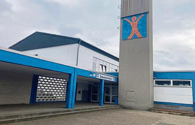 Zwei fremde Schüler sorgten am Freitag für einen Polizeieinsatz an der Sekundarschule. Archivfoto: Dietz