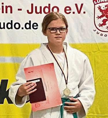 War in ihrer Gewichtsklasse eine der jüngsten Teilnehmerinnen: Theresa Braunst holte ebenfalls Gold für die BSG Benninghausen.