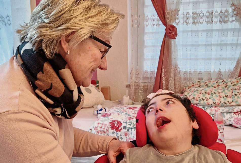 Seit zwei Jahren begleitet Lotte Wiehen schon die siebenjährige Lavinia.