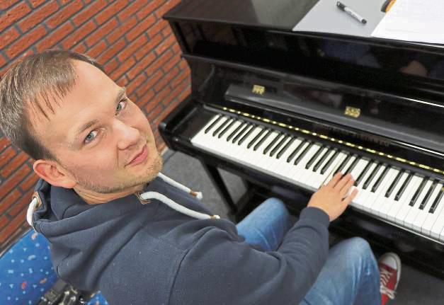 Gesangslehrer Kevin Risthaus. Archivfoto: Dietz