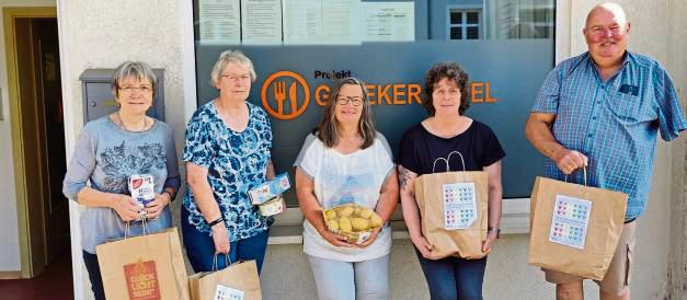 Lebensmittelspenden gab es vom Team der ökumenischen Marktkirche für die Tafeln in Geseke und Lippstadt.