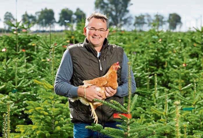 Marc Mues stellte im Planungs-, Umwelt- und Bauausschuss seine Pläne für eine Agri-PV-Anlage vor. Foto: Archiv