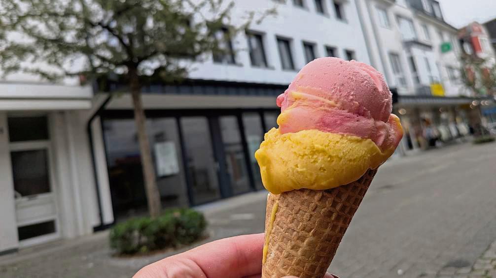 Noch laufen die Arbeiten für die Einrichtung: Die Kuhbar eröffnet 2026 im Erdgeschoss des früheren Modehauses Schübeler. In oberen Etagen sind Wohnungen geplant. Foto: Wapelhorst