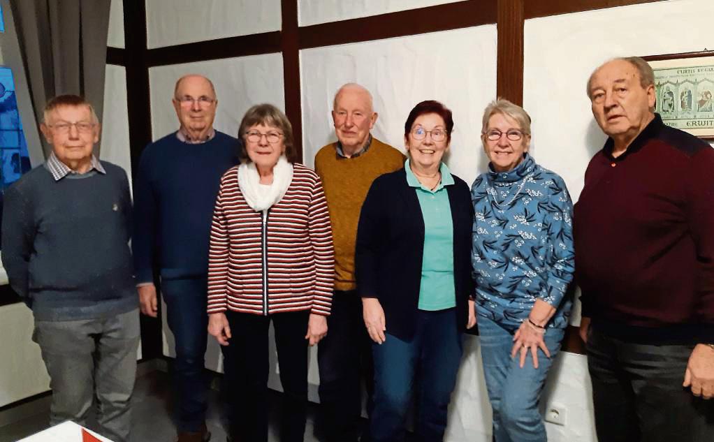 Der Vorstand des SGV Erwitte (v.l.): Willi Budde, Heinz Brinkhoff (stellvertretender Radwanderwart), Marianne Lier, Josef Sottmann, Resel Strugholz, Margret Michalz und Hans-Georg Rühl (Gründungsmitglied).