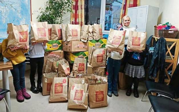 Die Kommunionkinder aus Esbeck haben sich an der Aktion „Glücklicht“ des Erzbistums Paderborn beteiligt.