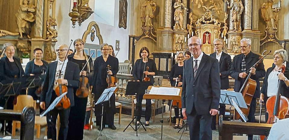 Kammerorchester Warstein-Rüthen zum Mittsommerkonzert in der Pfarrkirche Altenrüthen.