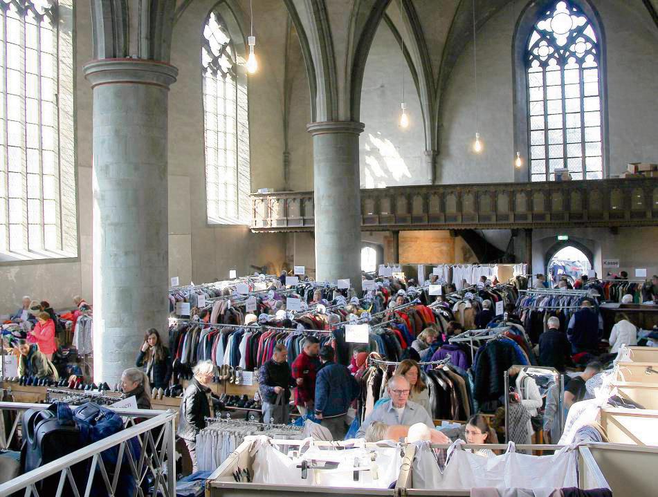 Shoppen und Gutes tun können Besucher wieder in der Brüderkirche. Foto: Münstermann