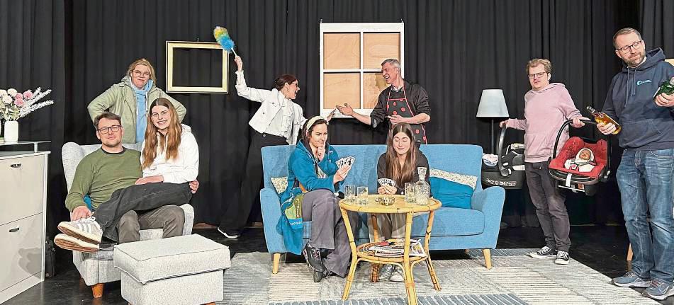 Derzeit proben die Akteure fleißig. Premiere ist am 5. April. Foto: Menke