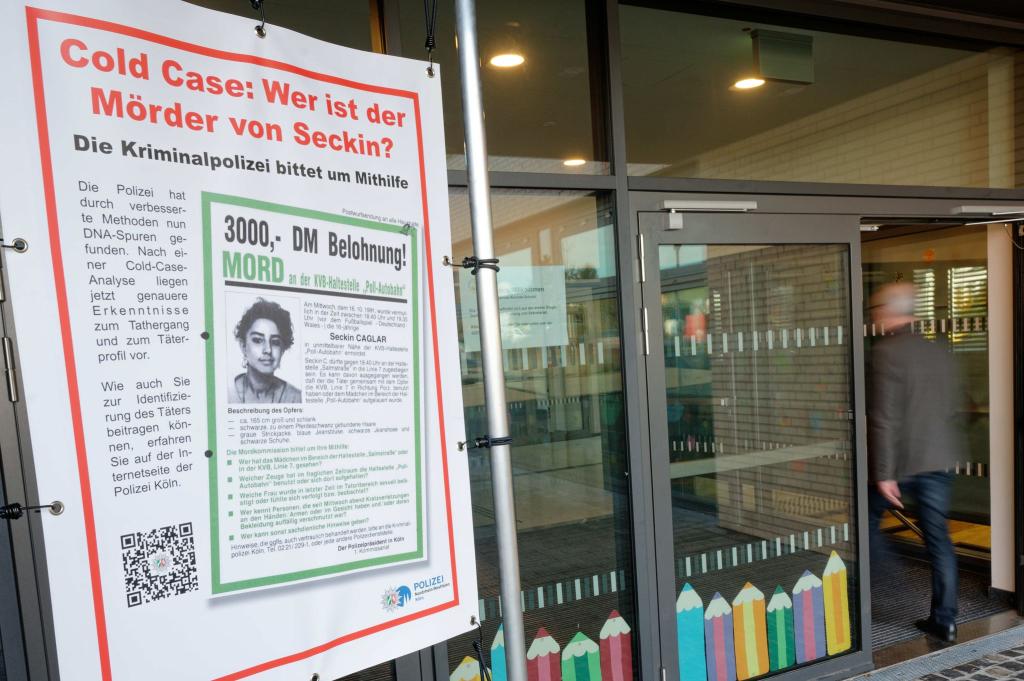 Vor rund 32 Jahren wurde die damals 16 Jahre Seckin Caglar auf dem Heimweg von ihrer Arbeitsstelle von einem Unbekannten getötet. - Foto: Henning Kaiser/dpa