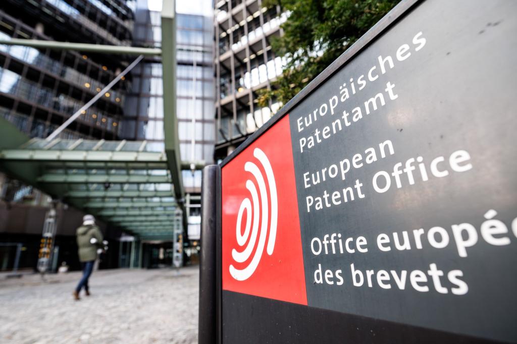 Siemens ist einer der größten Anmelder beim Europäischen Patentamt. - Foto: Matthias Balk/dpa