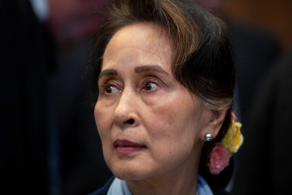War nach dem Militärputsch vom Februar 2021 festgenommen worden: Aung San Suu Kyi. - Foto: Peter Dejong/AP/dpa