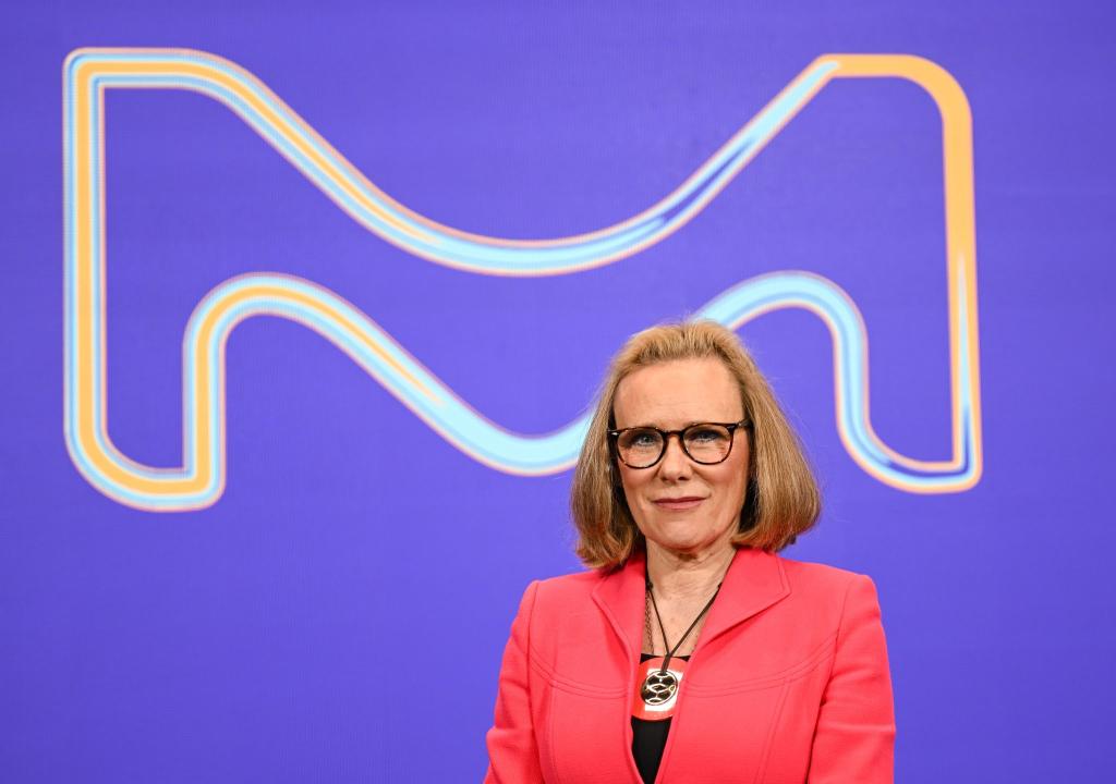 «Wir wollen keine Tierversuche mehr machen», sagt Belén Garijo. - Foto: Arne Dedert/dpa