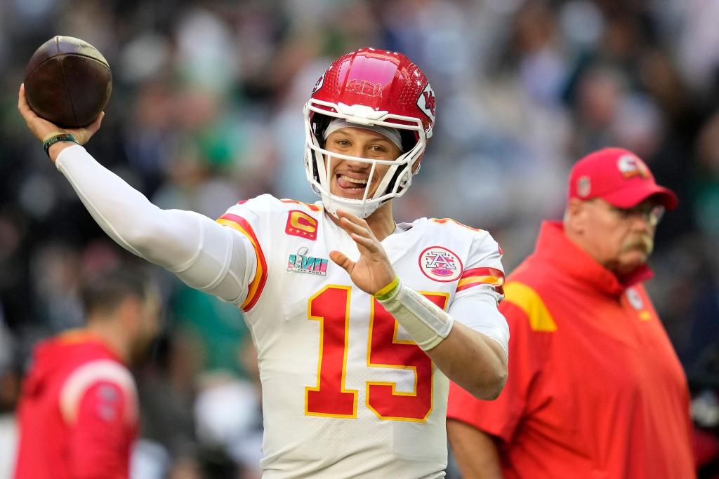 Patrick Mahomes war seit 2020 bereits der NFL-Profi mit dem größten Vertrag in der Geschichte der Liga. - Foto: Ashley Landis/AP/dpa