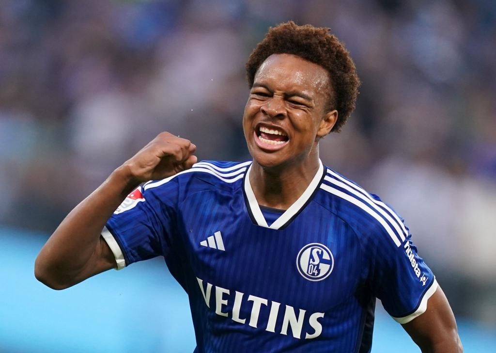 Nach seiner Verletzung bei der U17-WM fällt Assan Ouédraogo nun länger aus. - Foto: Marcus Brandt/dpa