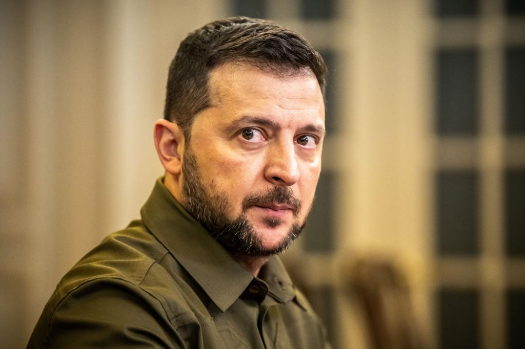 Der ukrainische Präsident Wolodymyr Selenskyj bemüht sich um den EU-Beitritt seines Landes. - Foto: Michael Kappeler/dpa